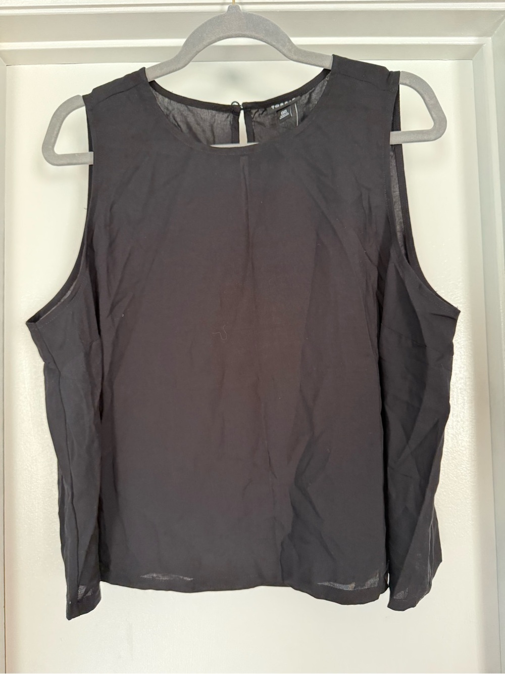 NWT Torrid Size 0 Black Sleeveless Blouse